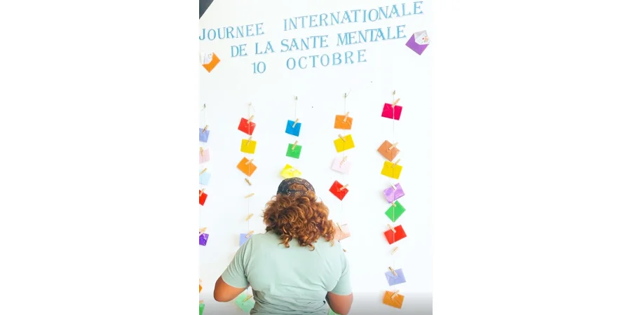 “À l’occasion de la Journée internationale de la santé 👩🏾‍⚕ mentale, nos élèves 👱🏾‍♂️👱🏽‍♀️ ont organisé une journée de sensibilisation au sein de nos établissements 🏫. Ils sont tous conscients de l’importance de la santé mentale dans le développement pers