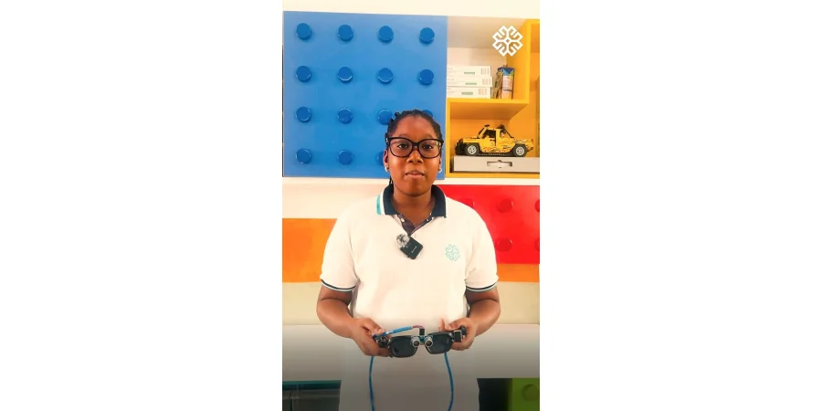 Orly, en classe de troisième, a également réalisé un projet innovant. Dans cette séquence, elle vous présente son dispositif conçu pour faciliter la mobilité des malvoyant.🦯